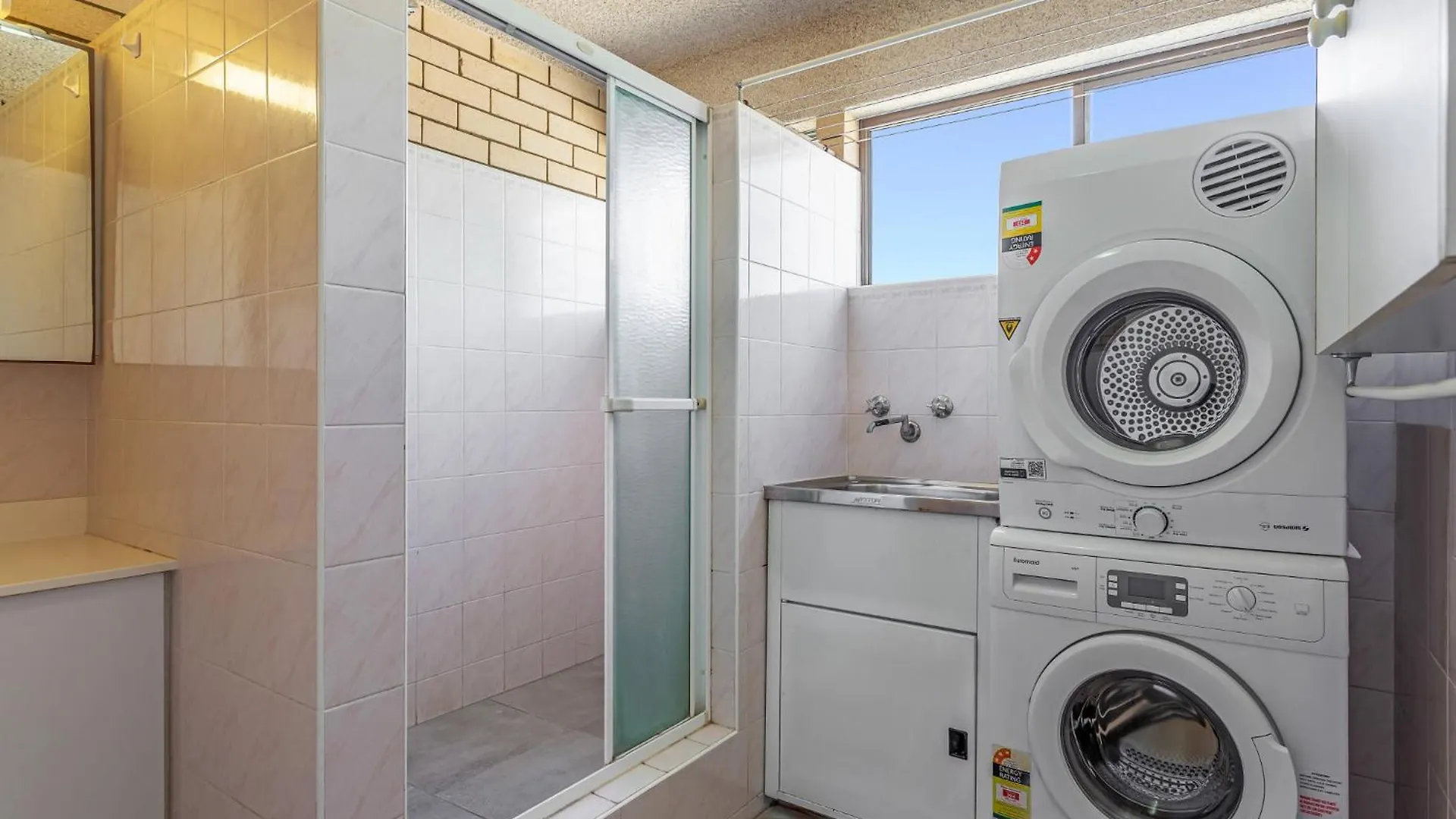 Apartament Cosy 2-Bedroom Seaside Unit Steps From Beach Maroochydore